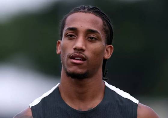 切尔西的若昂·佩德罗打破沉默，公开承认与布莱顿发生争执并因此遭到禁赛